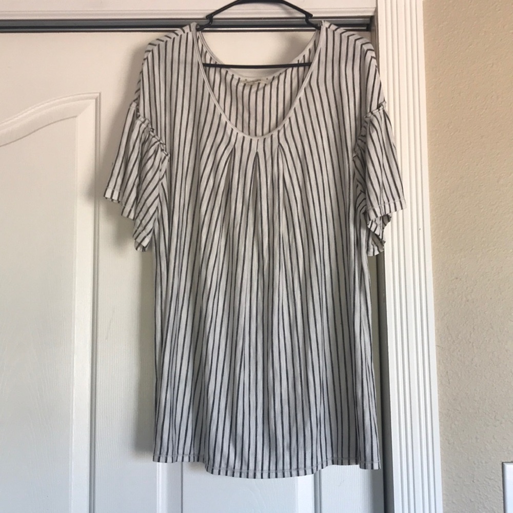 Cute top!
